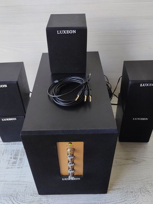 Luxeon 5.1 ενεργό σύστημα ηχείων surround μεταχειρισμένο, ξύλινα κουτιά