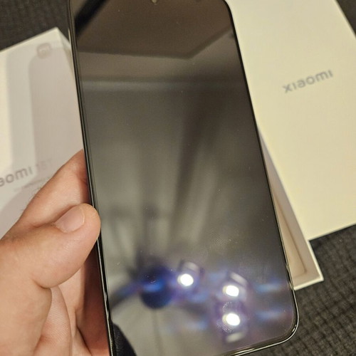 Xiaomi 15T 12/256 smartphone with accessories