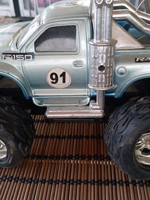 Nikko Ford F150 large silver jeep vehicle vintage