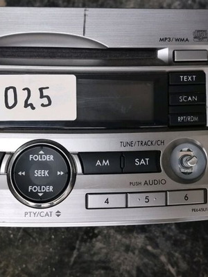 Radio CD changer Subaru Legacy V Outback IV used, missing right button