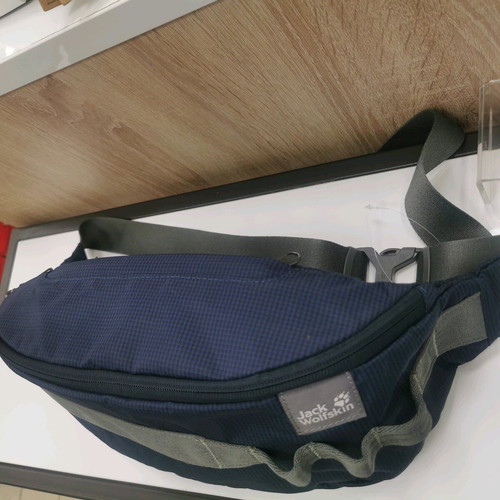 Jack Wolfskin Hip 'N' Sling Crossbody Bag new, blue, adjustable