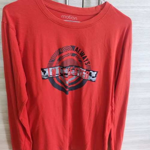 Long-sleeve tops pack 16 years like new, multicolored