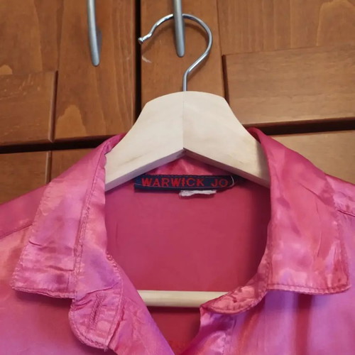 Satin pink shirt like new, size S/M
