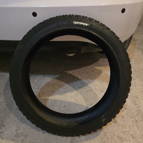 Viper bicycle tire 20x4.0