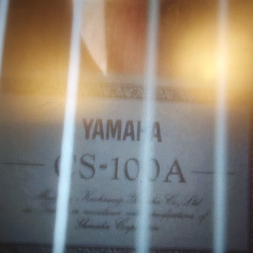 Yamaha CS-100 A guitar like new