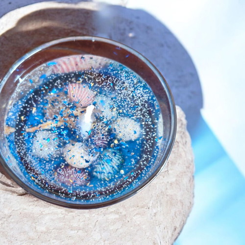 Handmade Gel Candle Sea Bottom with Real Shells and Wood and Salt Scent