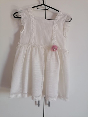 Evita Girl's Dress White Like New Age 6