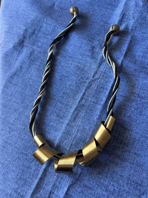 Handmade gold women's necklace like new, unique design