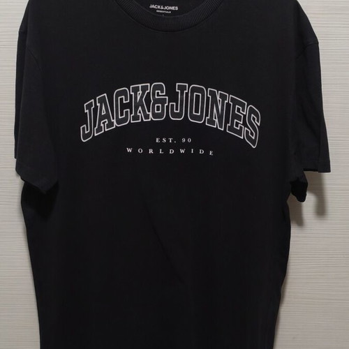 Jack & Jones Essentials men's black short-sleeve T-shirt