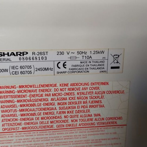 Sharp R26ST Microwave Oven used, without turntable mechanism