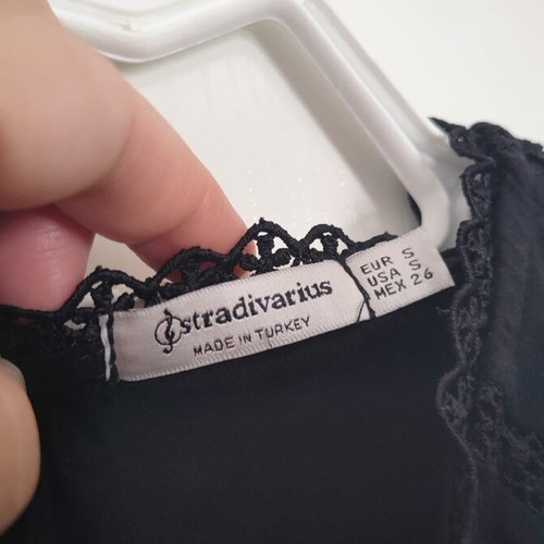 Stradivarius black summer top size Small like new with lace circles
