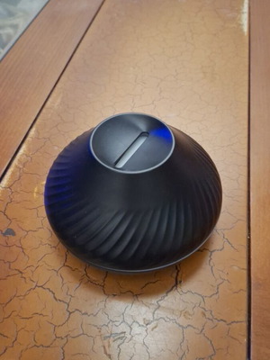 Essential oil diffuser with flame effect and light like new