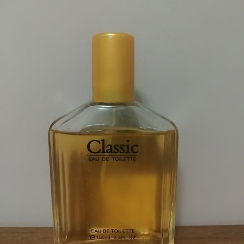 Classic Eau de Toilette 100ml like new, unisex woody scent