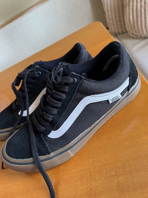 Vans men's shoes like new, black and white, size 40
