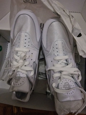 Παπούτσια Nike Air γυναικεία, νέα, άσπρα, μέγεθος 44
