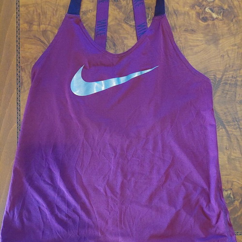 Nike Dri-Fit Breathe Tank like new, size S