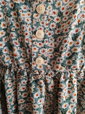 Floral dress Shein like new, for 2-3 years old