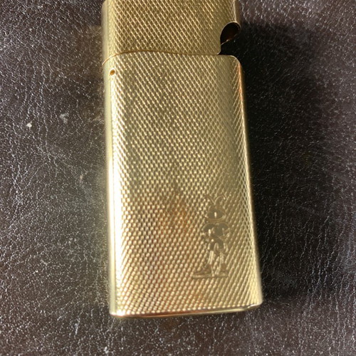 Cricket lighter case used