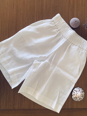 Philosophy white linen high-waisted bermuda shorts