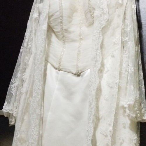 Wedding dress new, strapless satin with handmade lace XXL