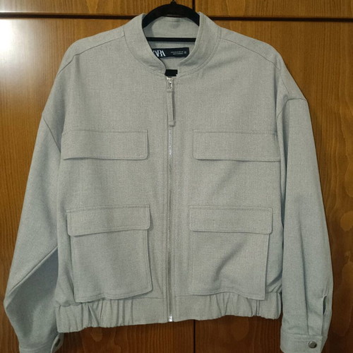 Zara jacket new, gray and beige, size Medium
