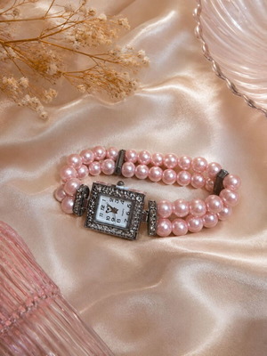 CaY Women's Watch with Pink Pearl Bracelet New