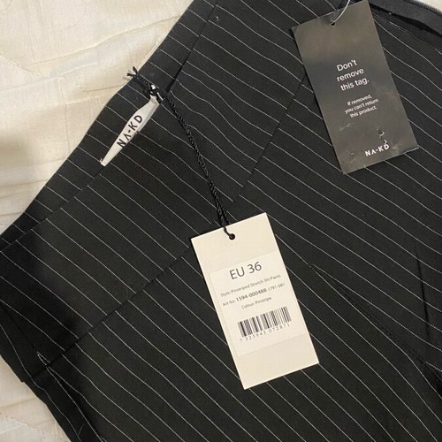 Pinstripe stretch pants new, size 36, black Na-Kd
