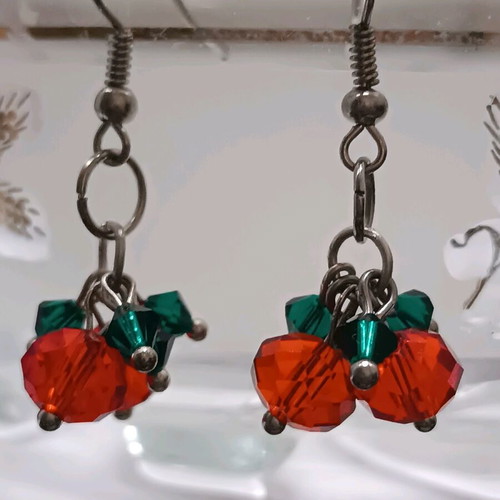 Handmade mistletoe earrings new