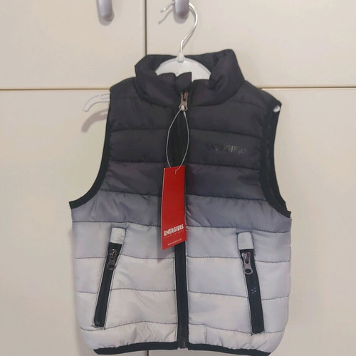 Sleeveless jacket 1 year old new, 86cm