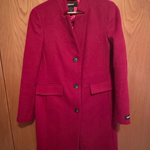 DKNY red coat size XS like new with buttons