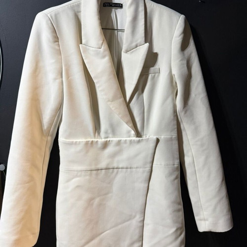 Zara blazer dress used with small brooch mark