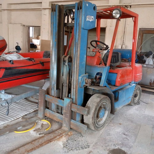 Komatse forklift used