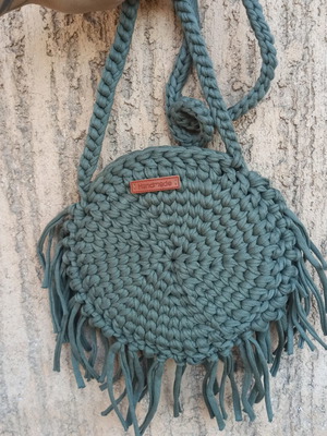 Knitted cotton crossbody bag khaki 19x19cm with fringes new