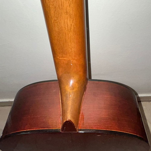 Vintage M. Suzuki Model 105 classical guitar with retro case, like new