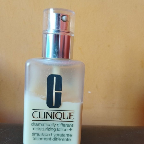 Clinique Dramatically Different Moisturizing Lotion + with pump used
