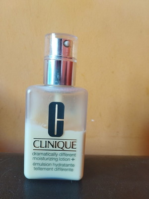Clinique Dramatically Different Moisturizing Lotion + with pump used