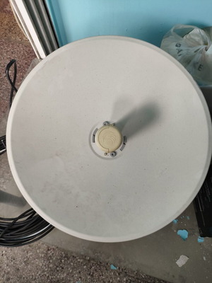 Cambium Networks ePMP Force 300-25 5 GHz υψηλής απόδοσης κεραία με τροφοδοτικό PoE μεταχειρισμένη