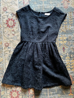 Black brocade dress Dahlia size S-M like new