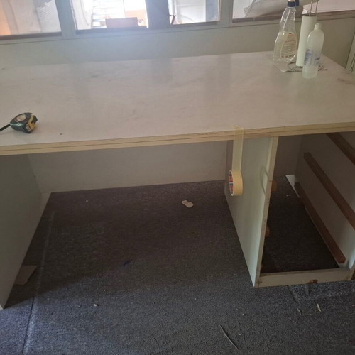 Melamine desk 1.60·85·80H used