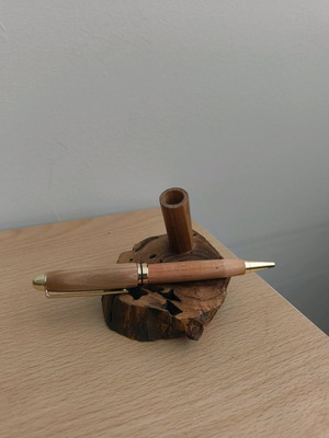 Olive Wood Pen with Natural Base, Refillable, Gift Spare