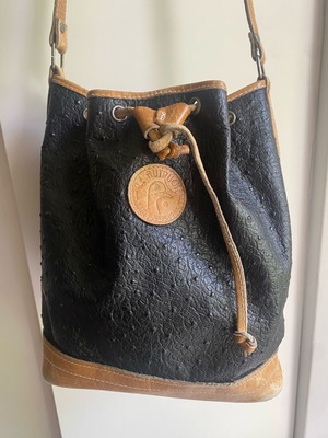 Le Autruche Ostrich Leather Bucket Shoulder Bag used, black and beige