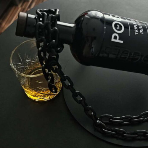 Levitating Bottle Stand new, chain holder for whiskey and wine