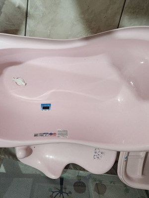 Plastic baby bathtubs, set of 3