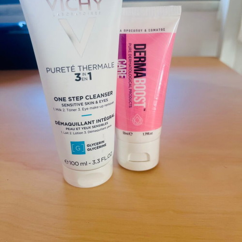 Vichy Purete Thermale 3in1 cleanser 100ml new with gift