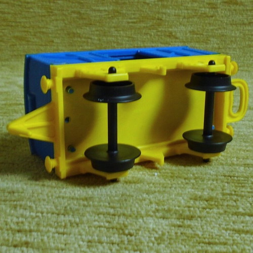 Kivi Vasileiadis Whistling Wind-Up Train New with Box