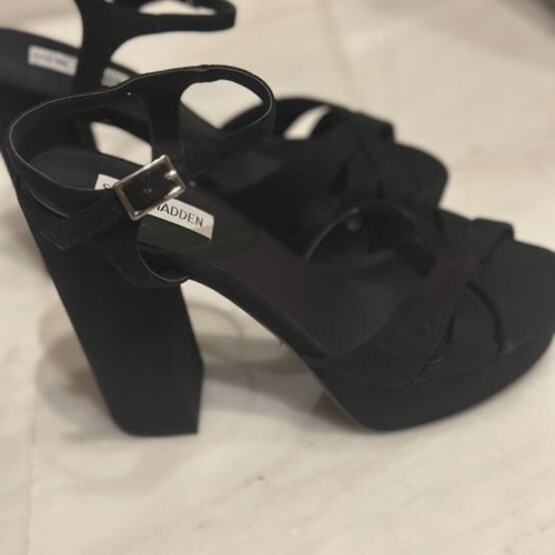 Steve Madden sandals new, size 38.5, black