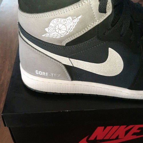 Air Jordan 1 Element GORE-TEX High black and grey, like new, size 44.5