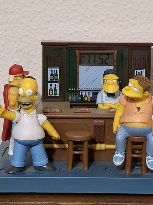 The Simpsons Moe’s Tavern Alarm Clock 2004 used