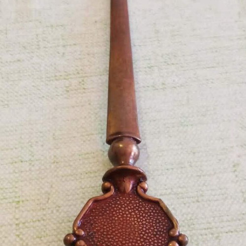 Χάλκινος χαρτοκόπτης 1910–1930 vintage Arts & Crafts 16,5 εκ. σαν καινούργιο