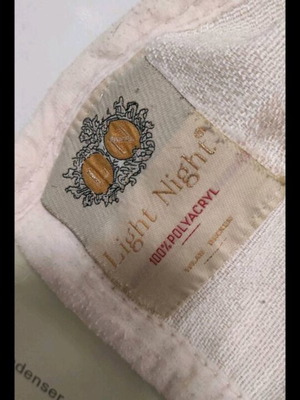Κουβερτούλα vintage μεταχειρισμένη, διπλή, πολύ ζεστή